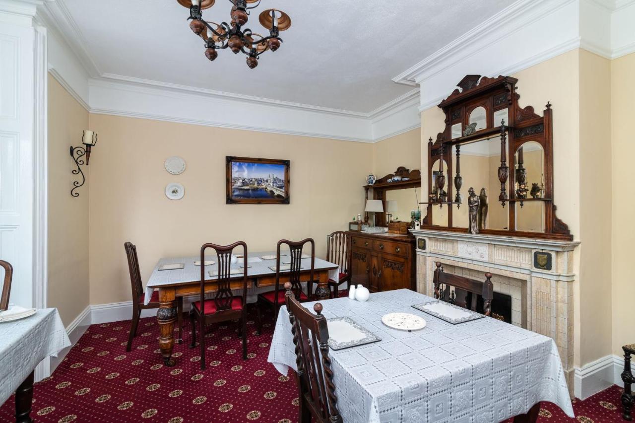 את'לון Riverdale House B&B מראה חיצוני תמונה